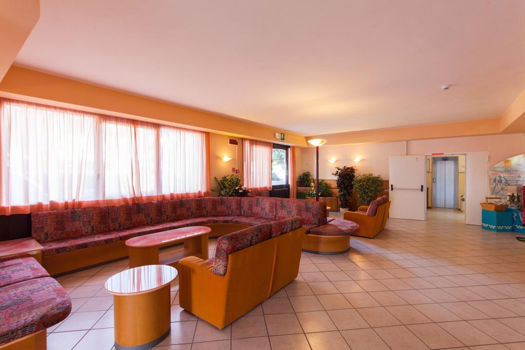 Hotel Gabry Cervia Dış mekan fotoğraf