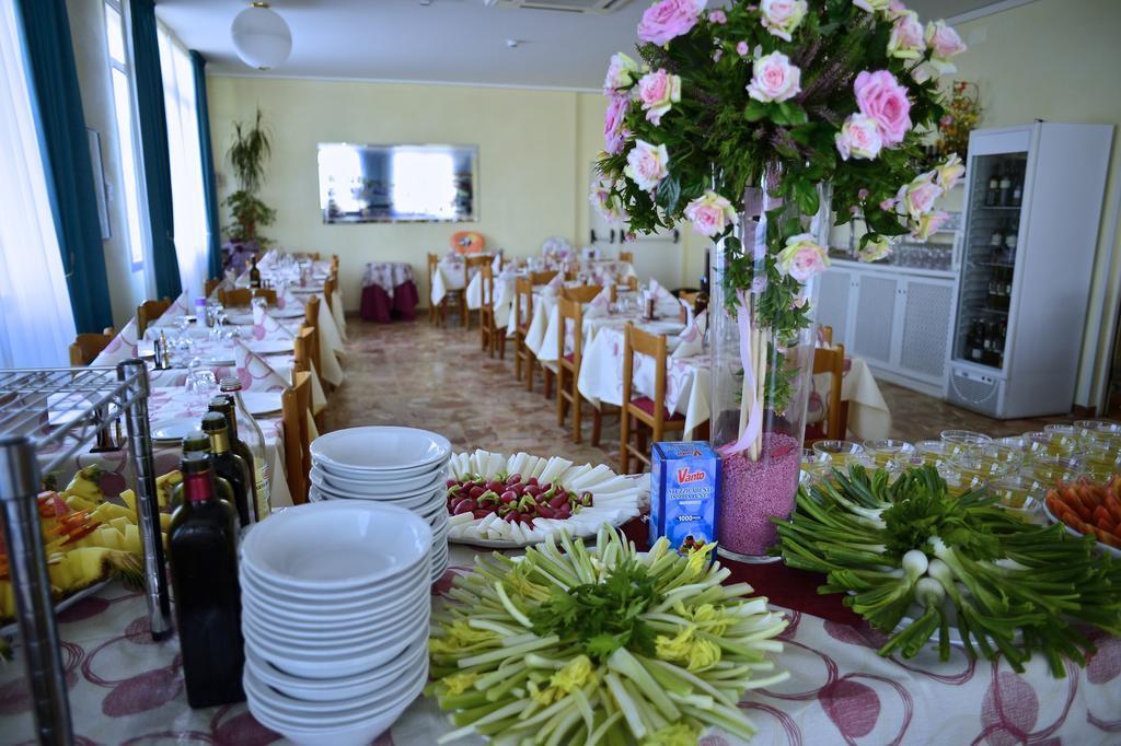 Hotel Gabry Cervia Dış mekan fotoğraf